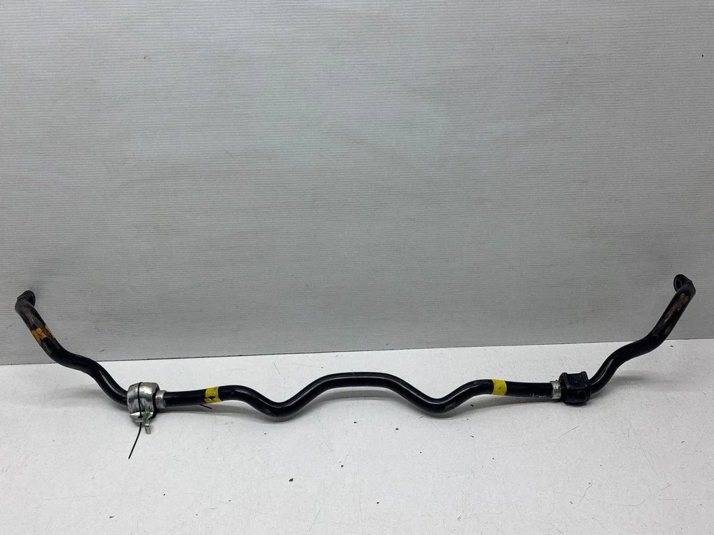 Priekšējais stabilizators – priekšējā