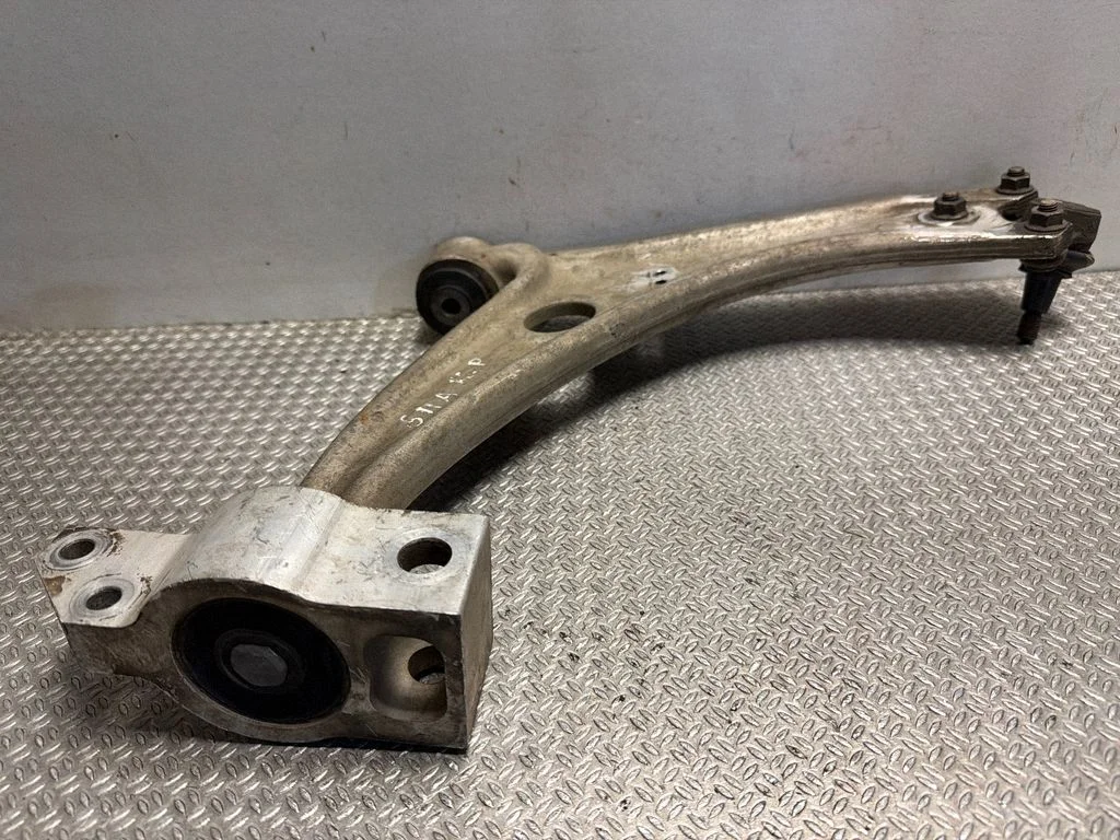 Front lower control arm/wishbone 323269193182