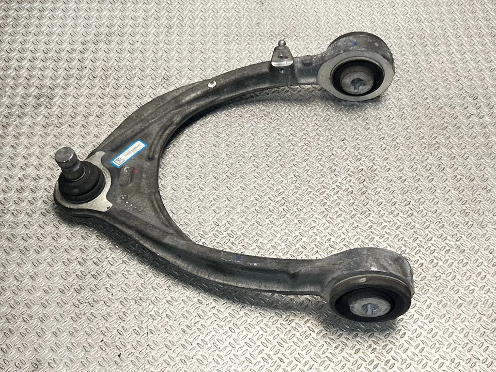 Front upper control arm/wishbone P68375788AC