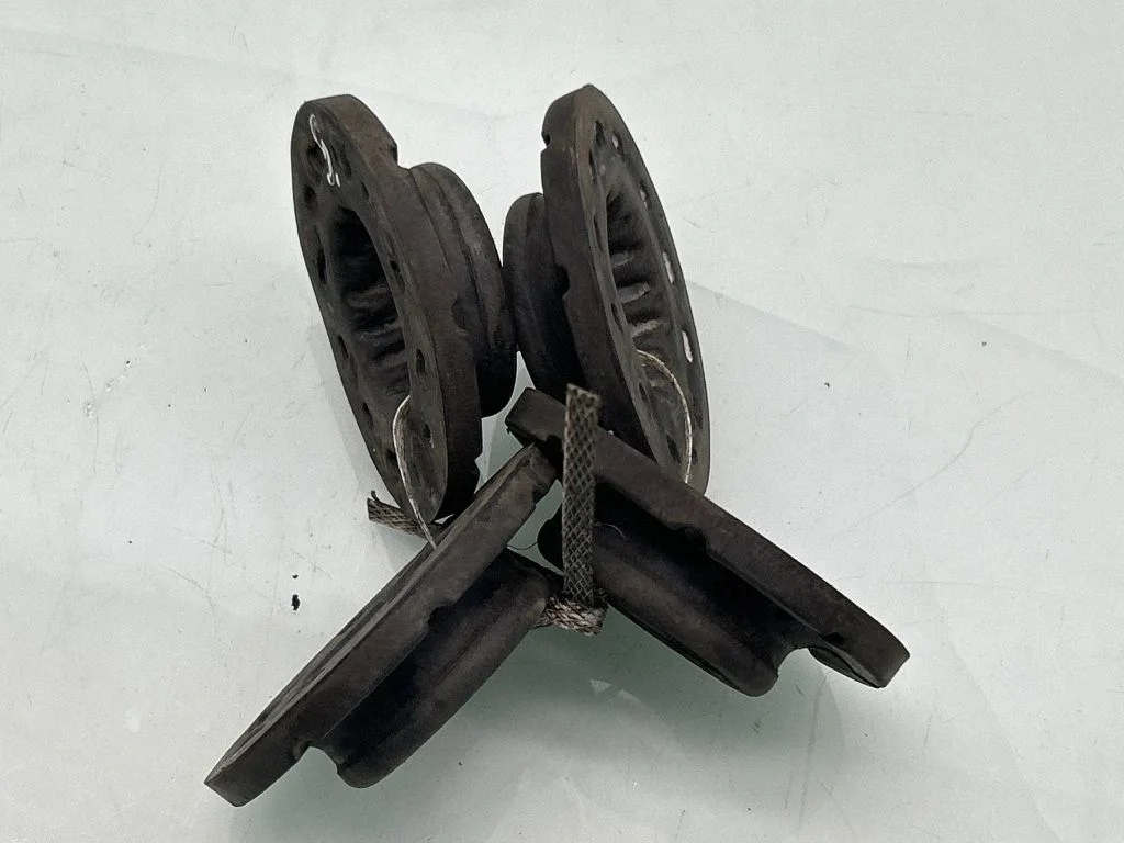 Front coil spring rubber mount – Opel Astra K (2015-2021)