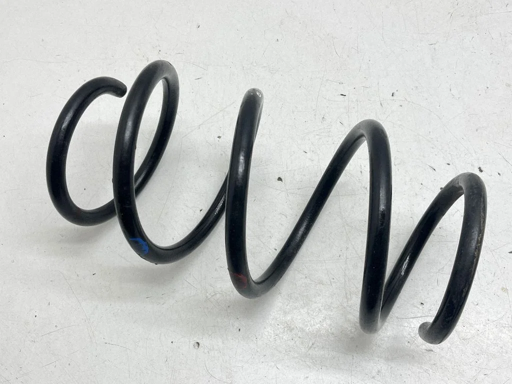 Front coil spring – front right