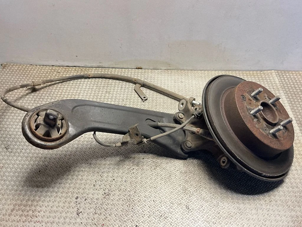 Rear wheel hub spindle/knuckle 55280D3200