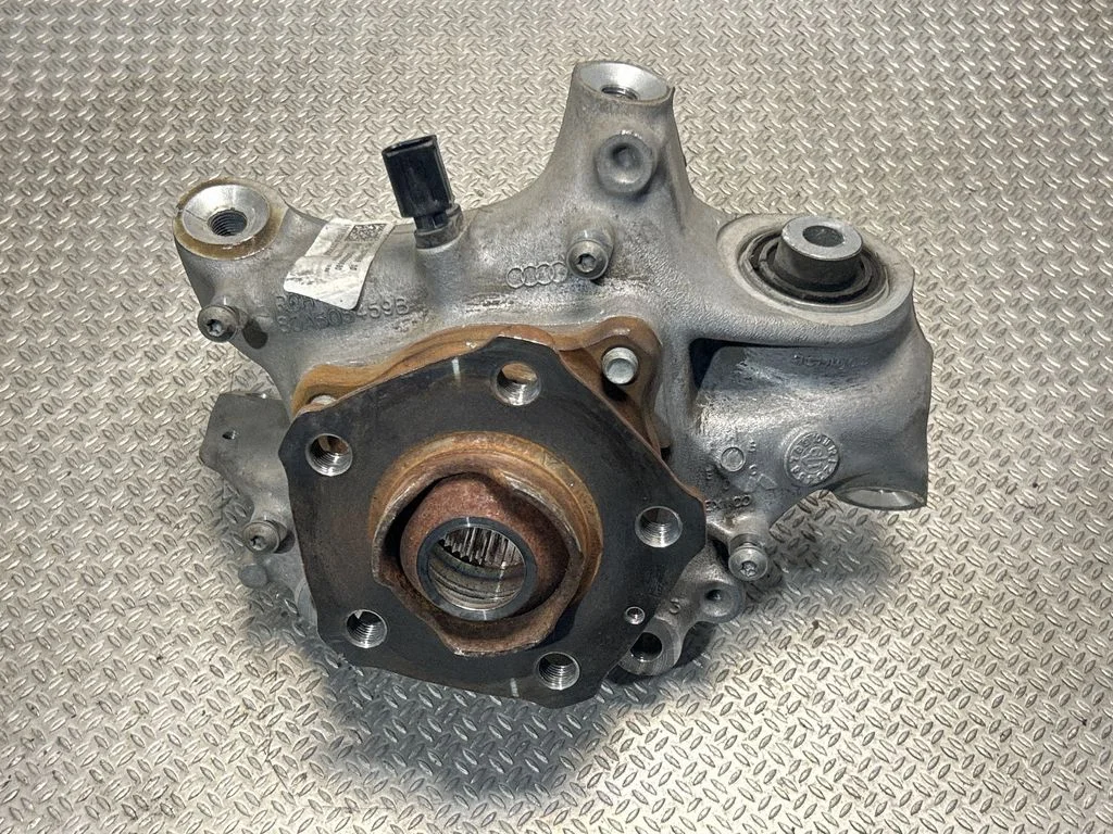 Rear wheel hub spindle/knuckle 80A505459B