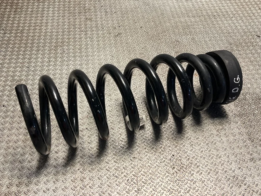 Aizmugurējā spirālatspere 55330CVAB0