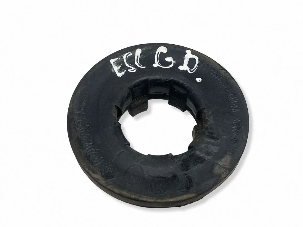 Rear coil spring rubber mount – Ford Escape (2001-)