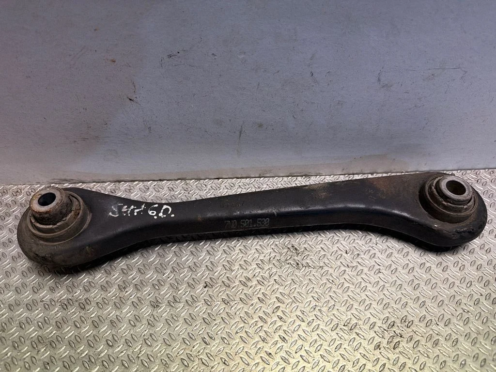 Rear control arm 7N0501530