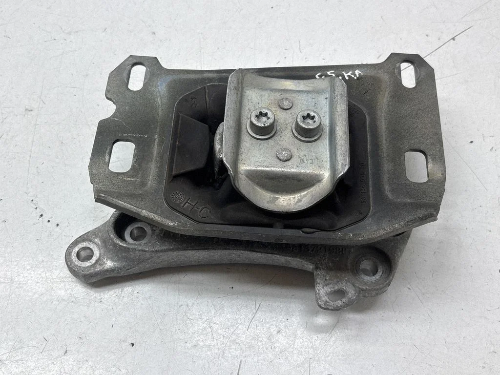 Ātrumkārbas stiprinājuma kronšteins 9813721980