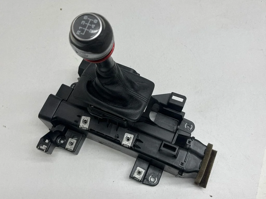 Mechanizm zmiany biegów (kulisa) P6GA801X7AF