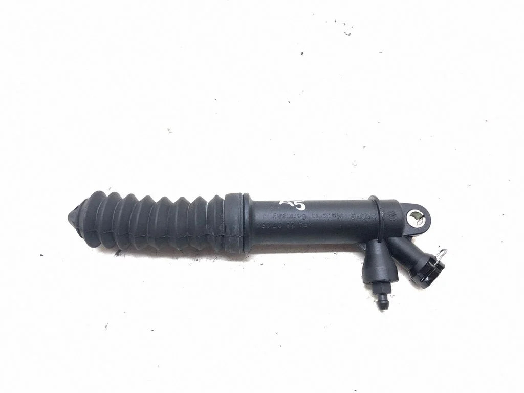 Clutch slave cylinder 8K0721257A