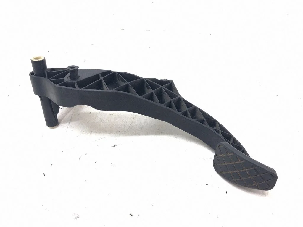 Clutch pedal 8K2721316A