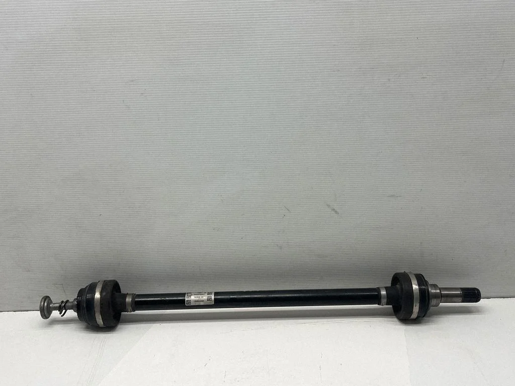 Rear driveshaft 7953546