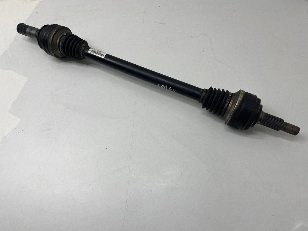 Rear driveshaft 7P0501201D