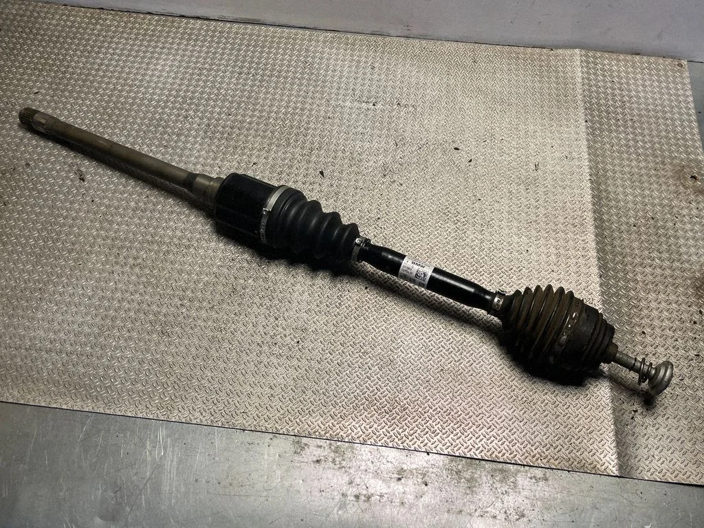 Front driveshaft – BMW X3 G01 (2018-2024)