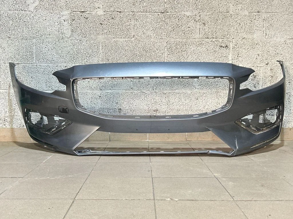 Priekšējais bamperis 31455621