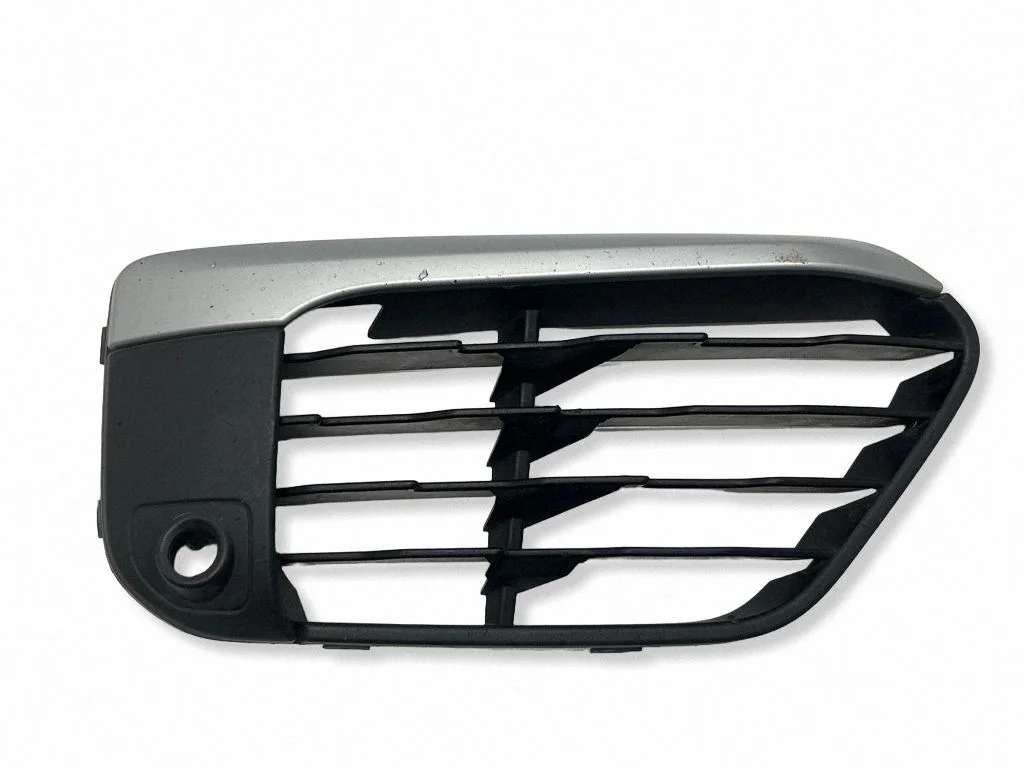 Front bumper lower grill 51117354778