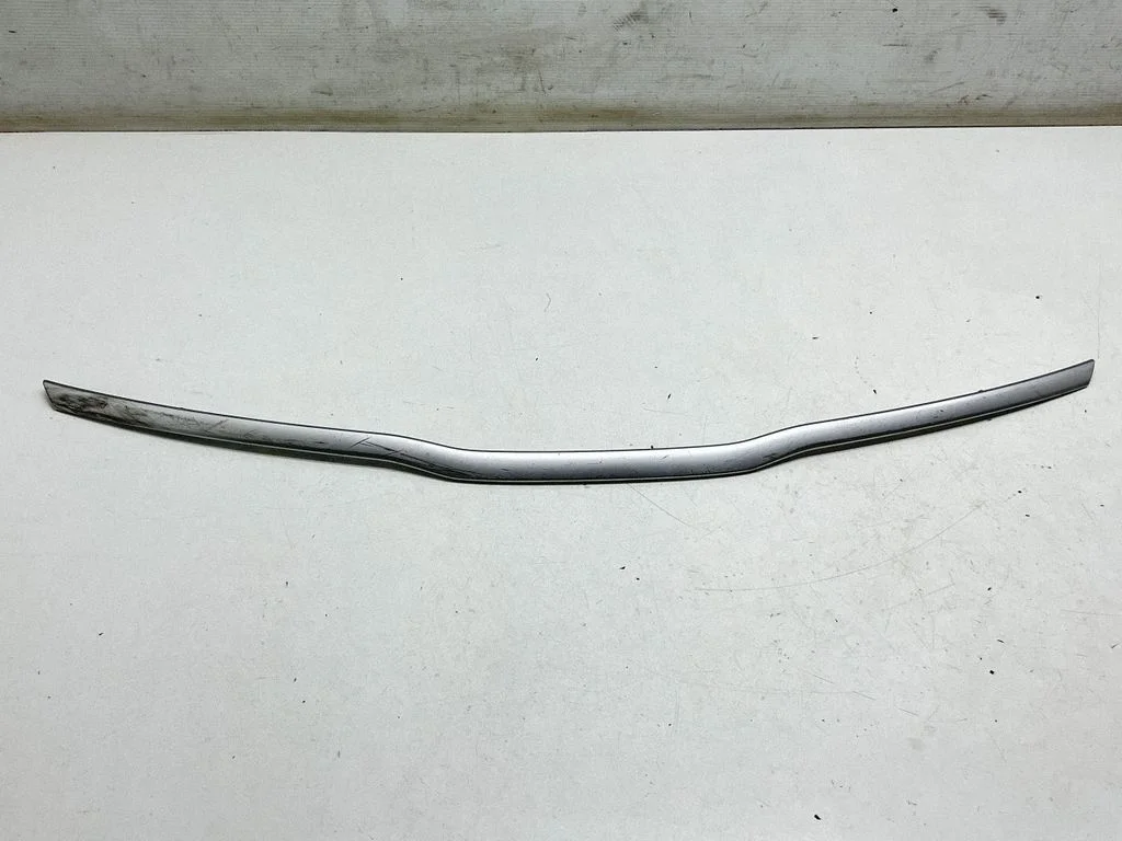 Front bumper splitter molding 86352A8000