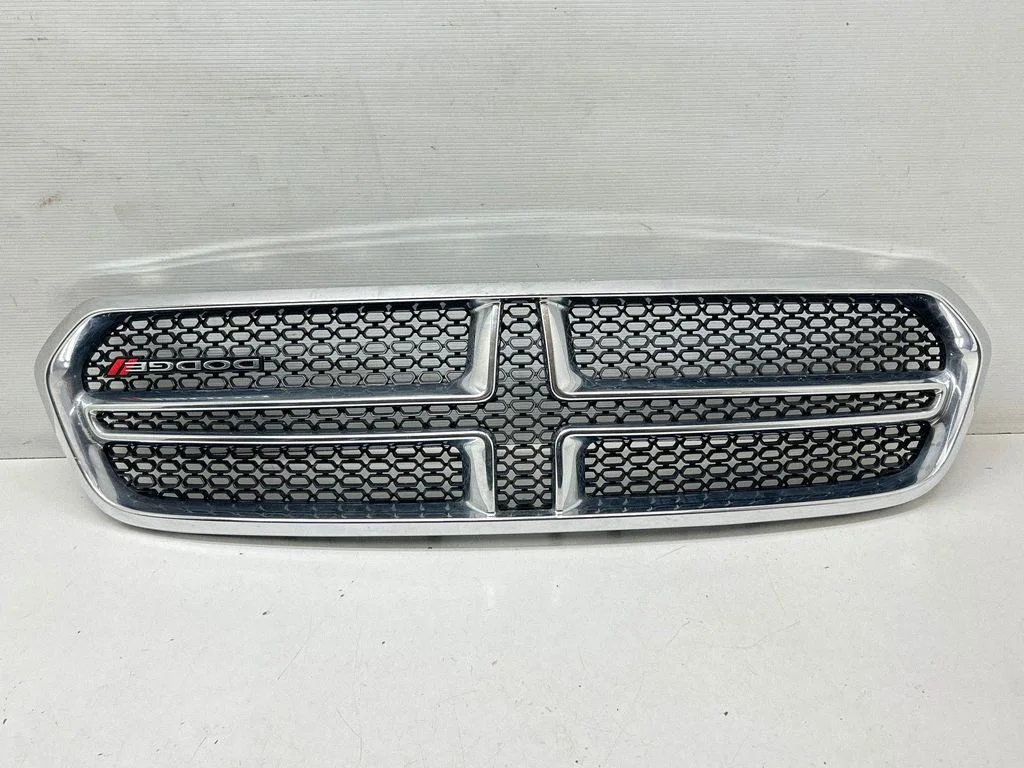 Atrapa górna (grill) 05113713AC