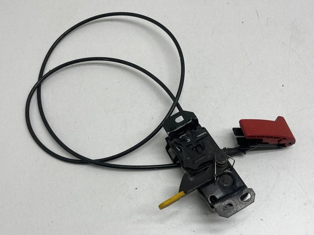Engine bonnet/hood lock/catch A2468800460