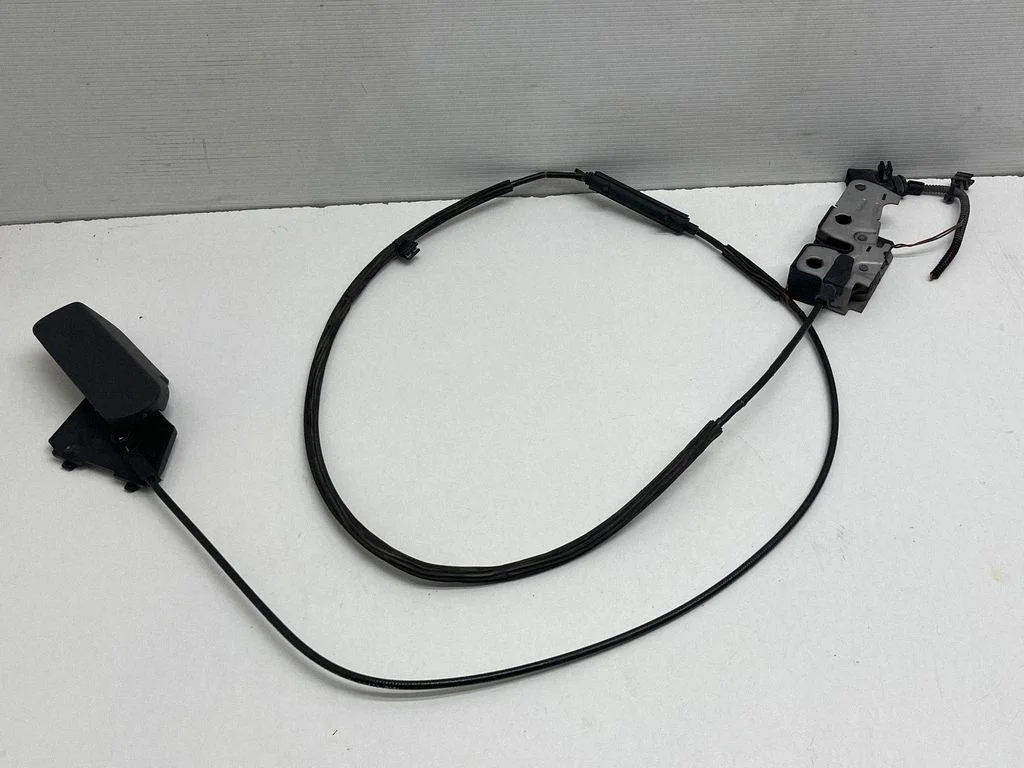 Engine bonnet/hood lock/catch 7P5823571