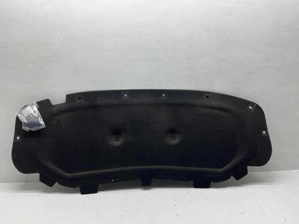 Engine bonnet/hood sound/heat insulation – Volkswagen Tiguan Allspace (2017-)