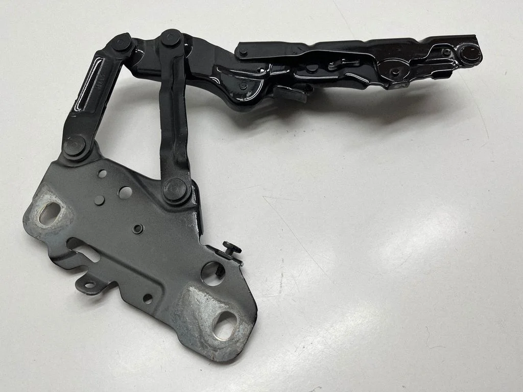 Mootorikapoti hinged 7397500
