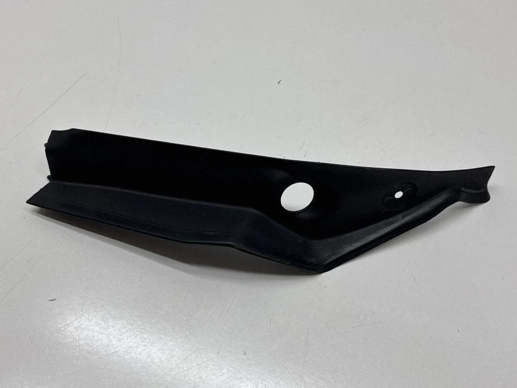 Wiper trim 74724600