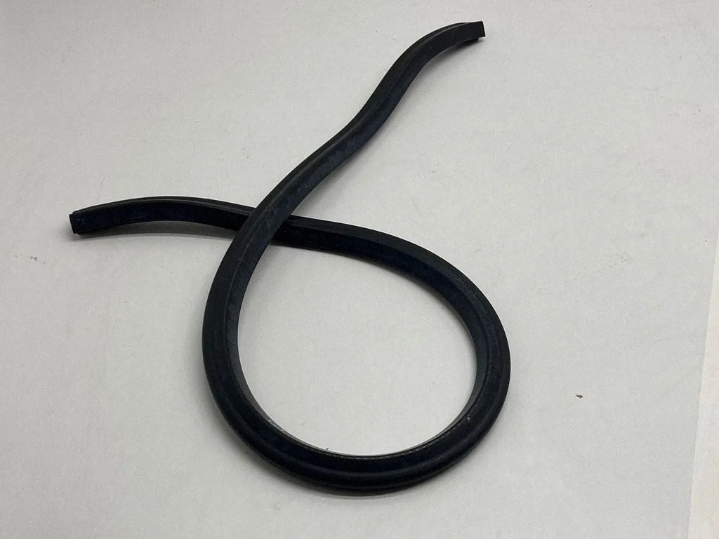 Engine compartment rubber 830823723A