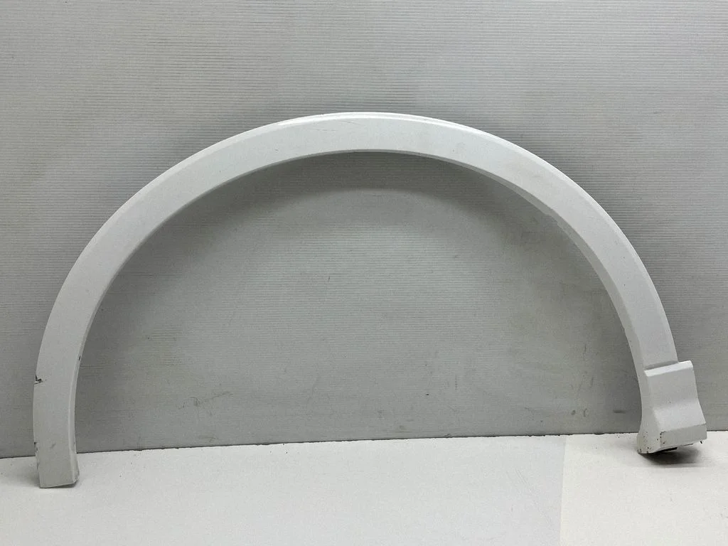 Front arch trim 83A853717
