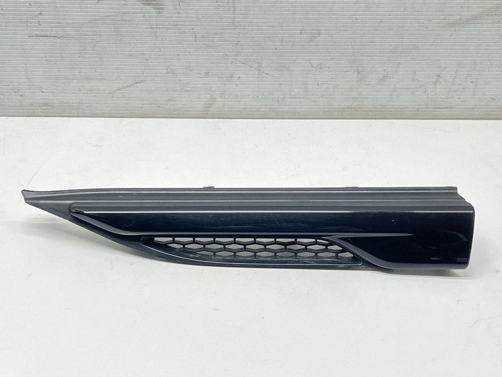 Kratka w błotniku – Land Rover Range Rover Evoque L538 (2011-2018)