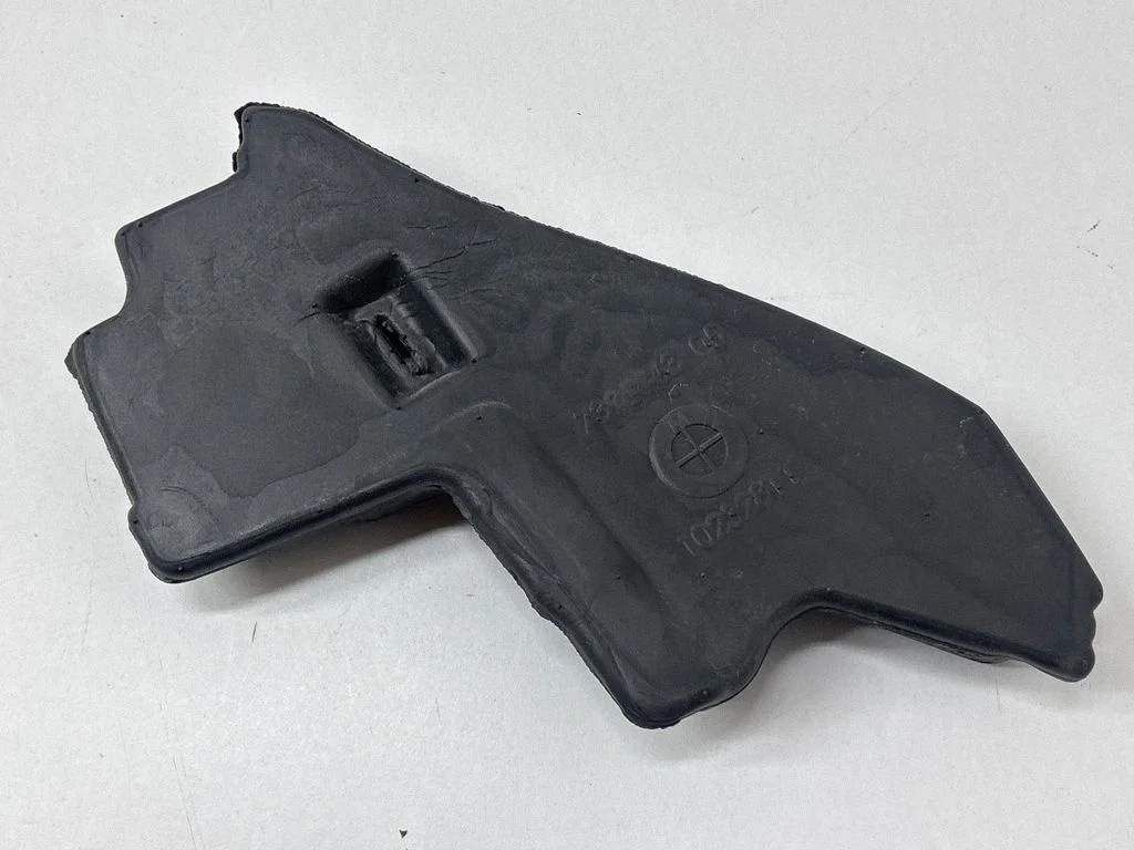 Fender foam support/seal 7395563