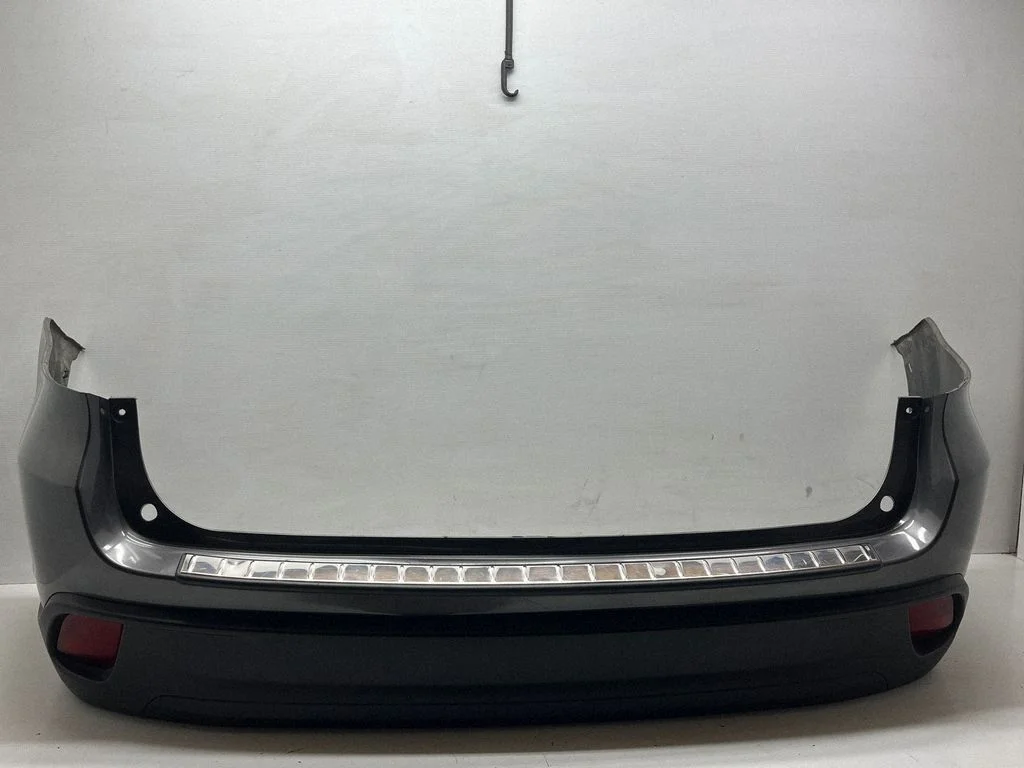 Rear bumper 526150E080 – Toyota Highlander XU50 (2013-2019)