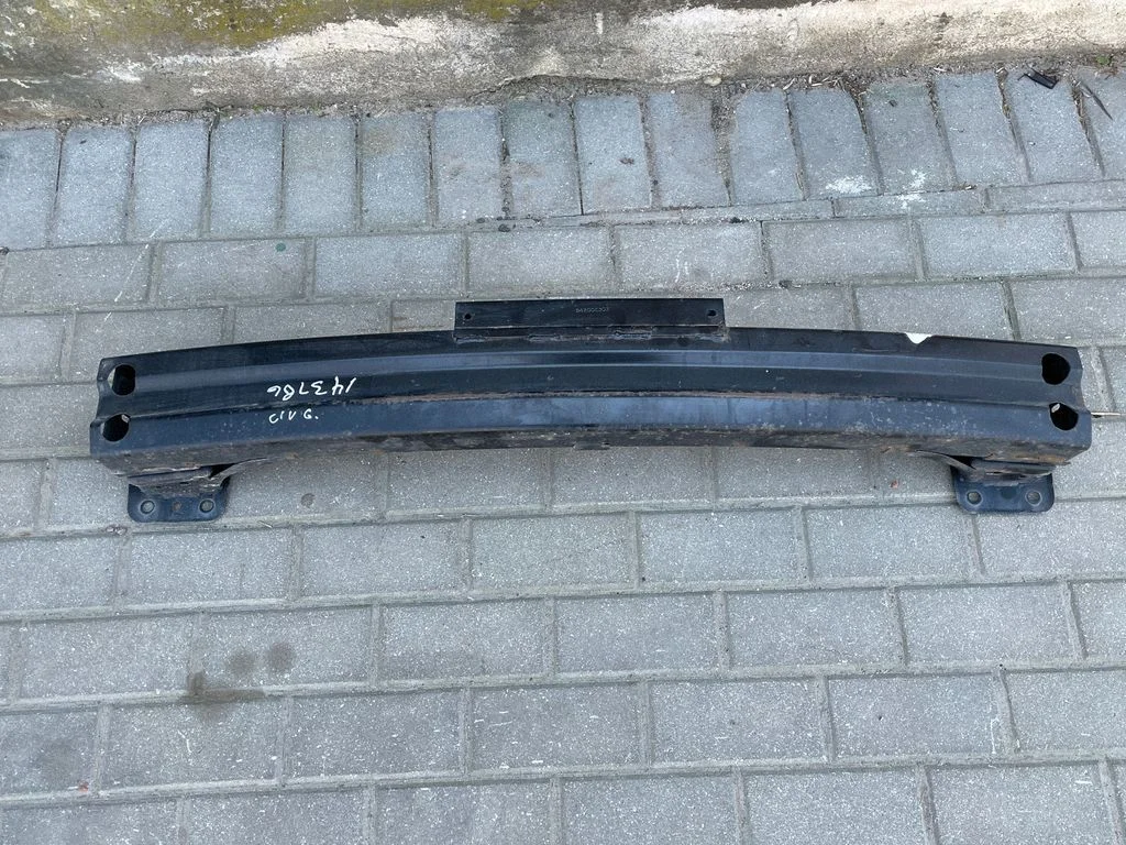 Aizmugurējā bufera šķērssija B4200C303