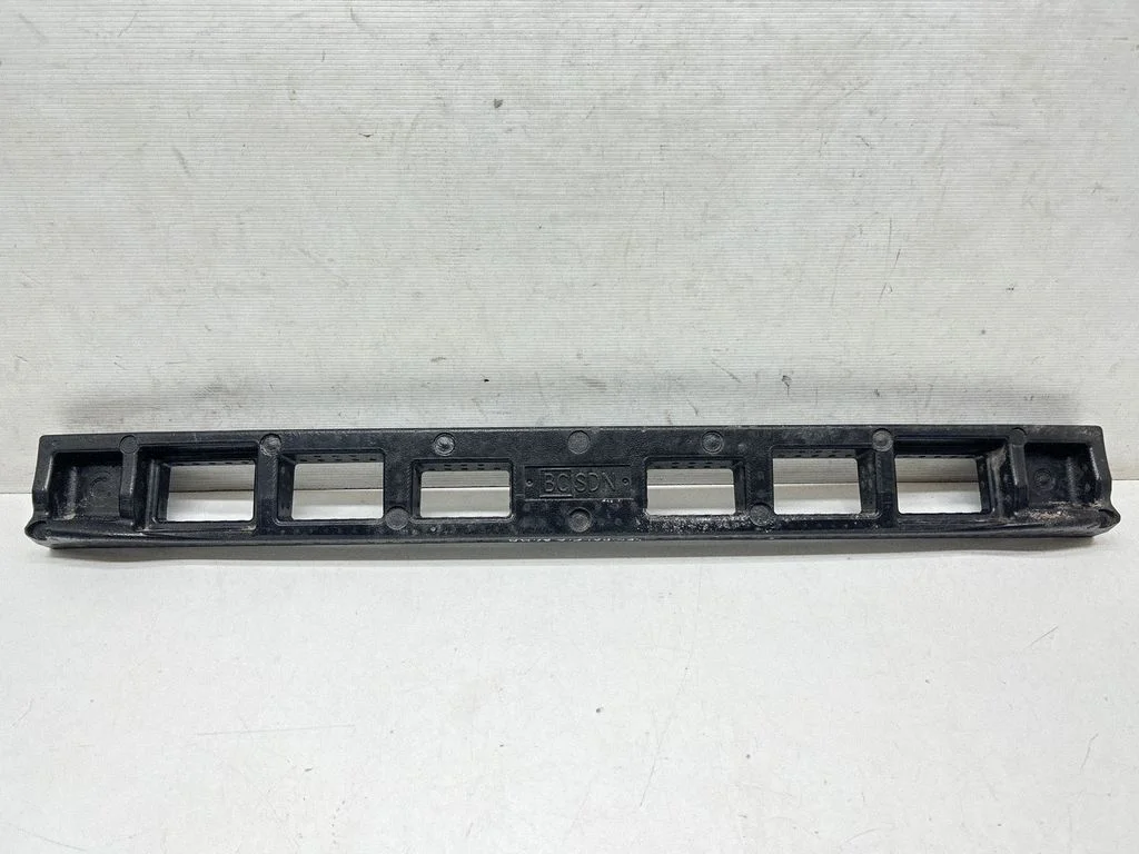 Absorber piankowy zderzaka tylnego 57705AL12A