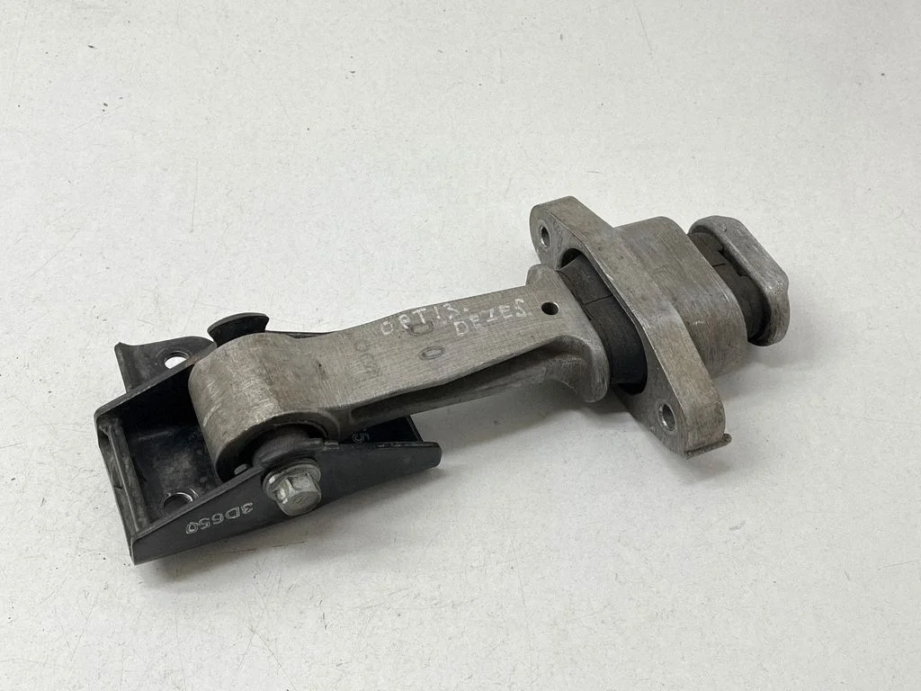 Gearbox mount 21957C1000