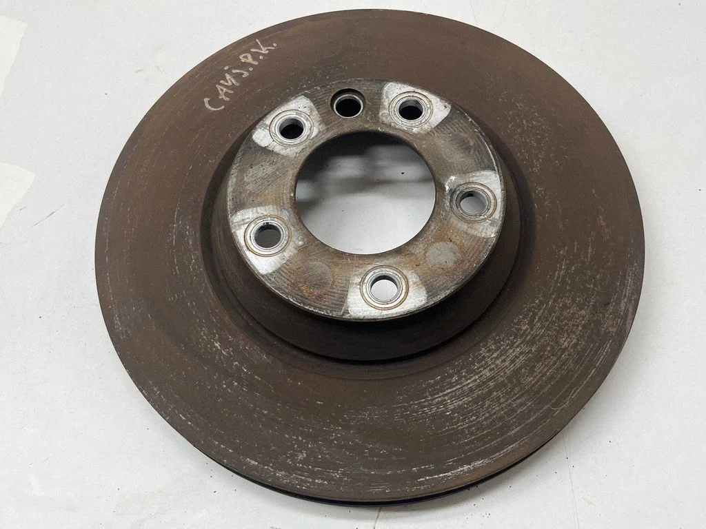 Front brake disc – front left
