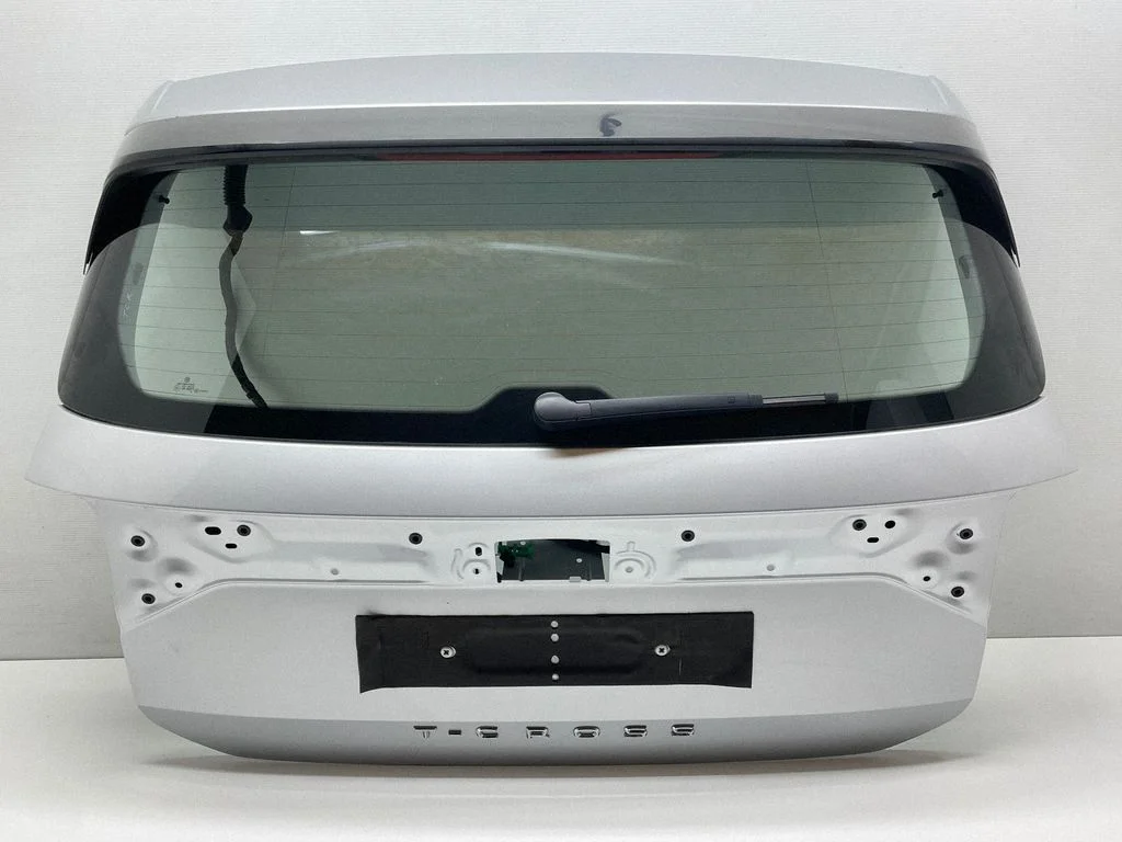 Tagaluuk (pakiruumi) 42279174