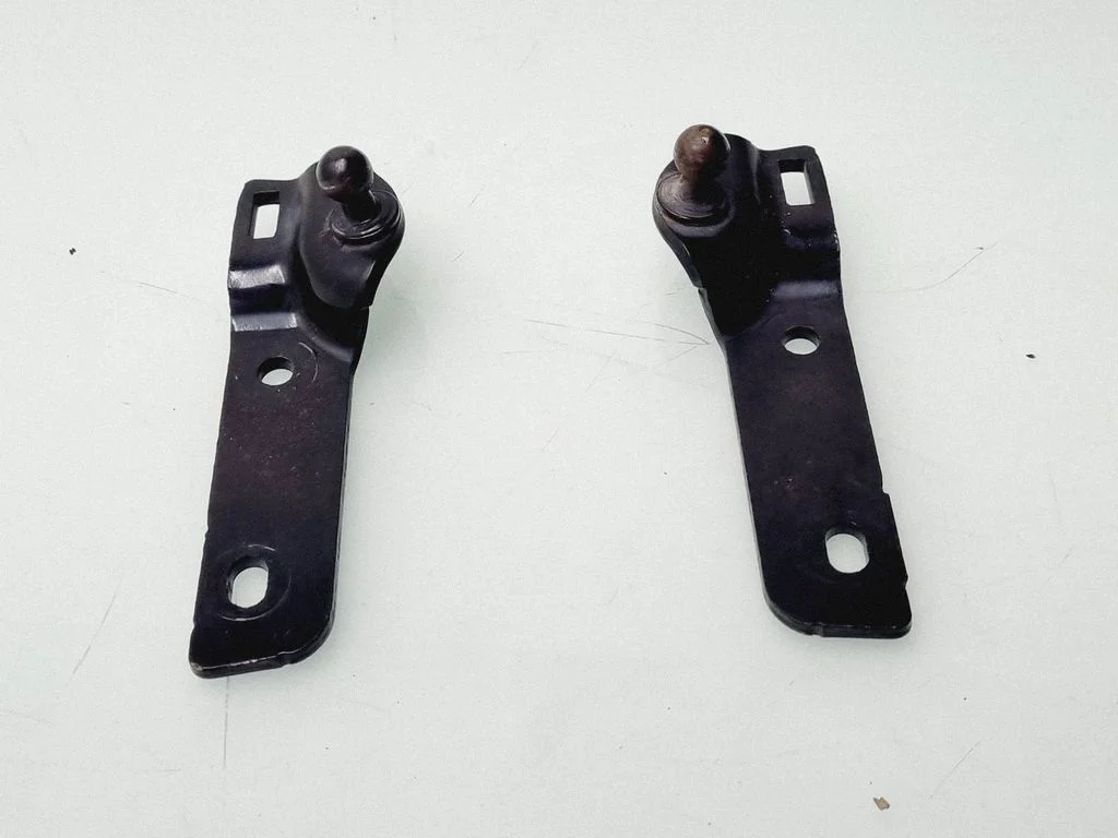 Amortisaatori kinnitusklamber – BMW 1-seeria F20 F21 (2011-2019)