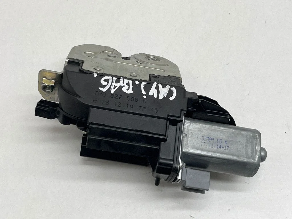 Tailgate/trunk/boot lock/catch/latch 7P0827505