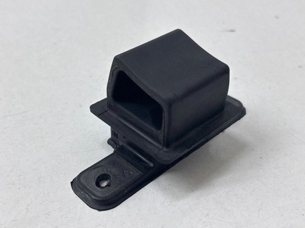 Tailgate/trunk/boot lid buffer 6YK04TRMAA