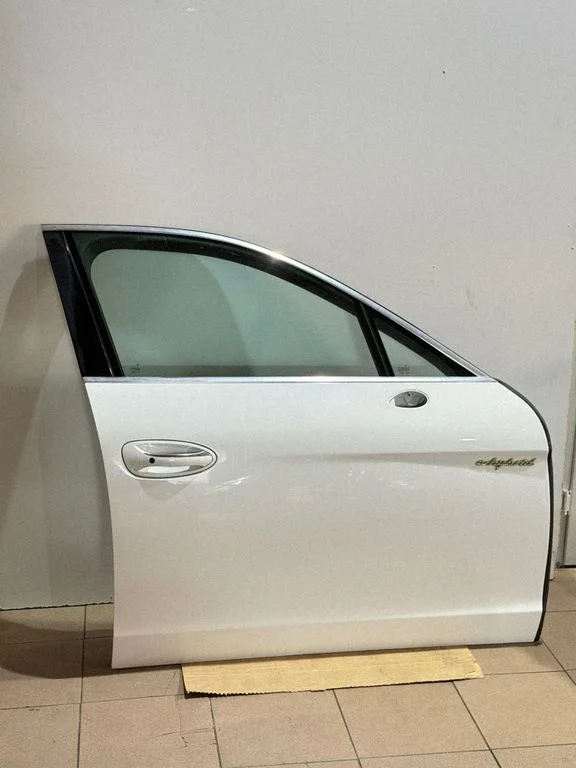 Front door – Porsche Panamera (970) (2009-2017)