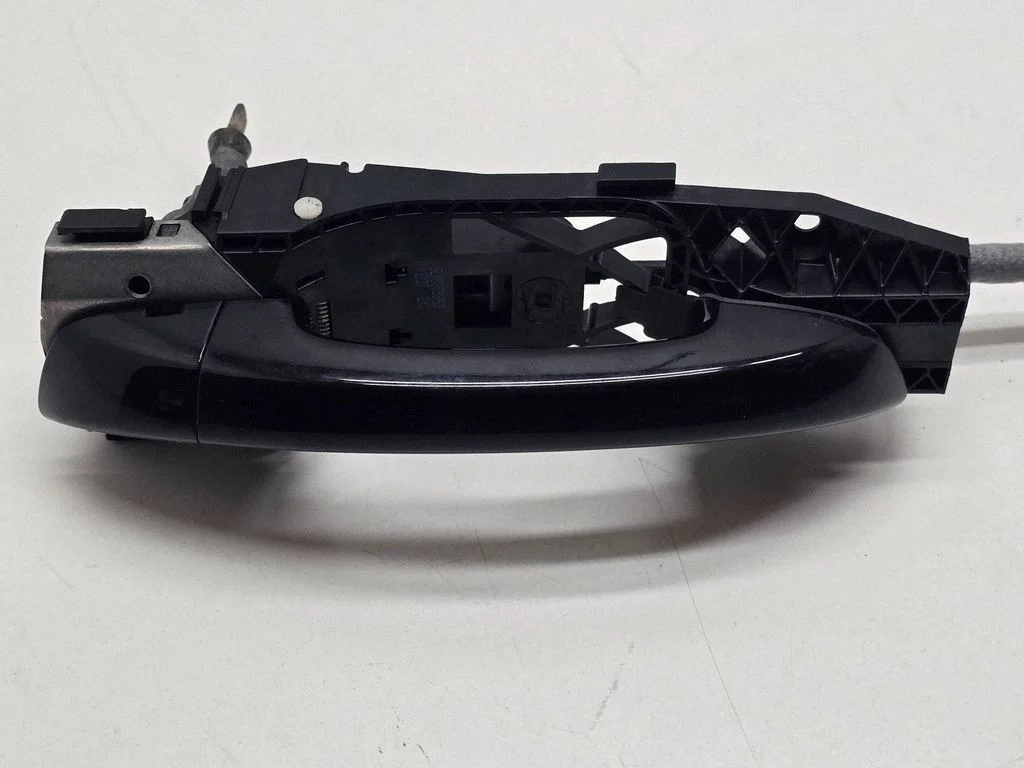 Front door exterior handle 5L0837885B