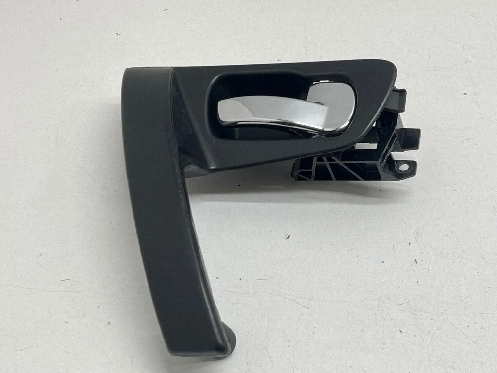 Klamka wewnętrzna drzwi przednich 80670jdo