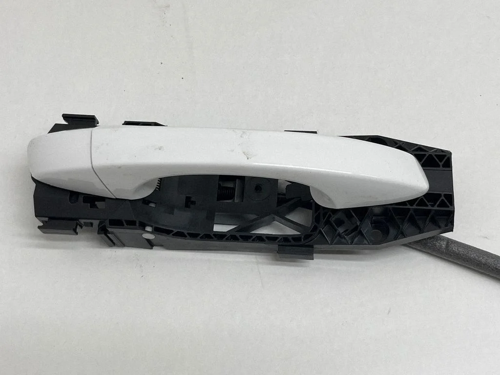 Front door exterior handle 5N0837017D