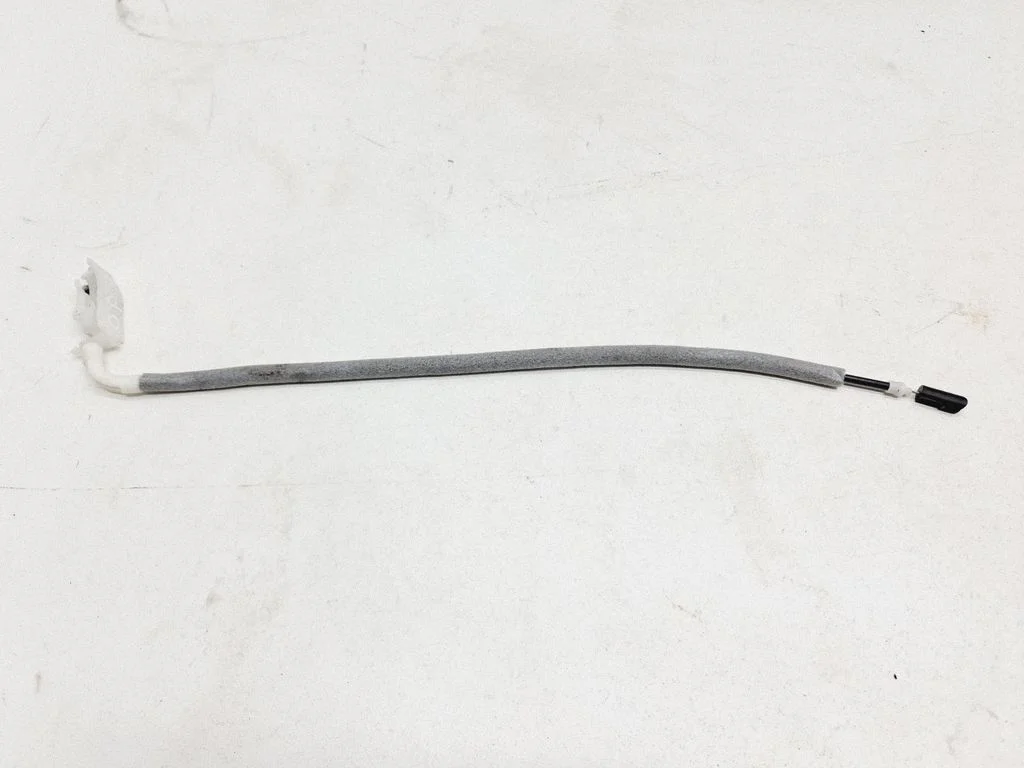 Front door cable line 7034467119702