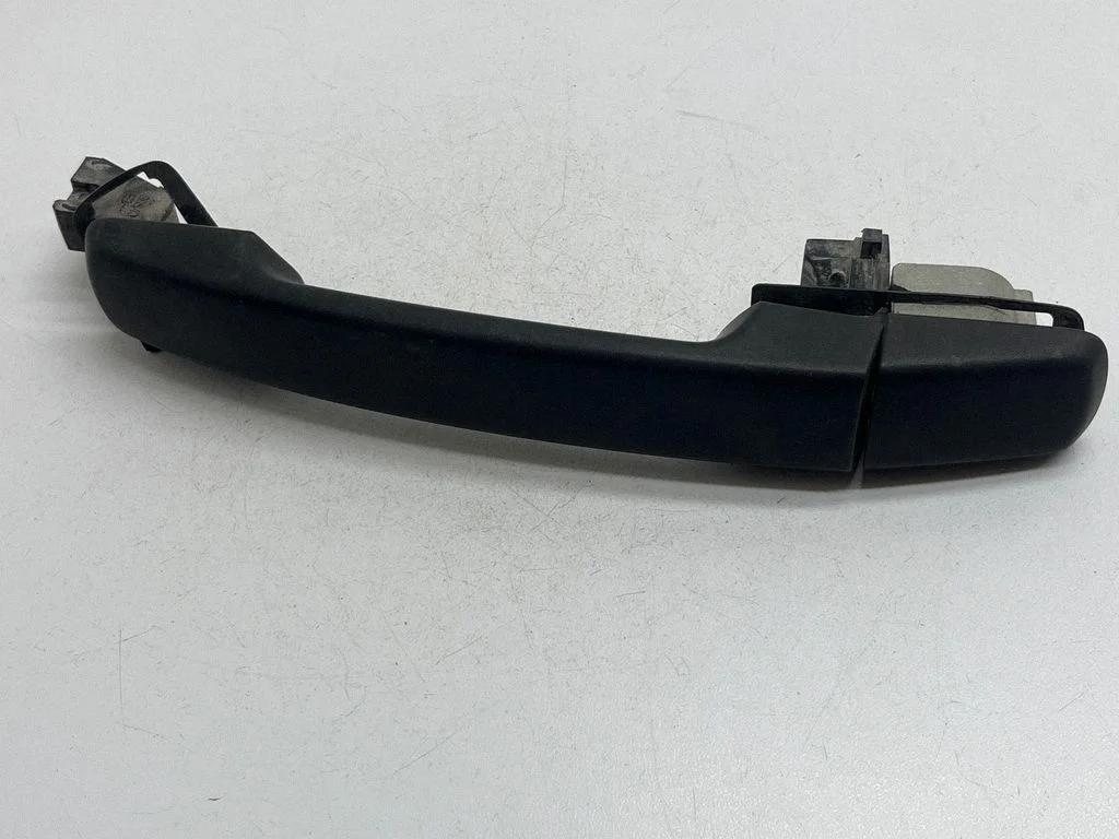 Klamka zewnętrzna drzwi przednich 80640EB100