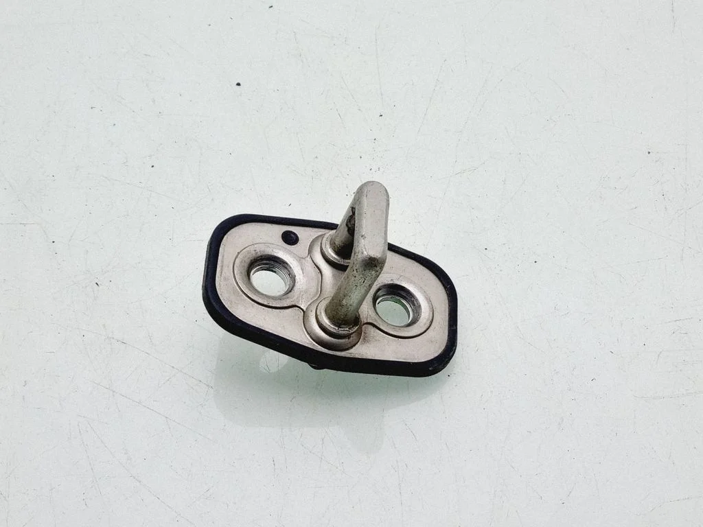 Front door lock loop/hook striker 9655466380