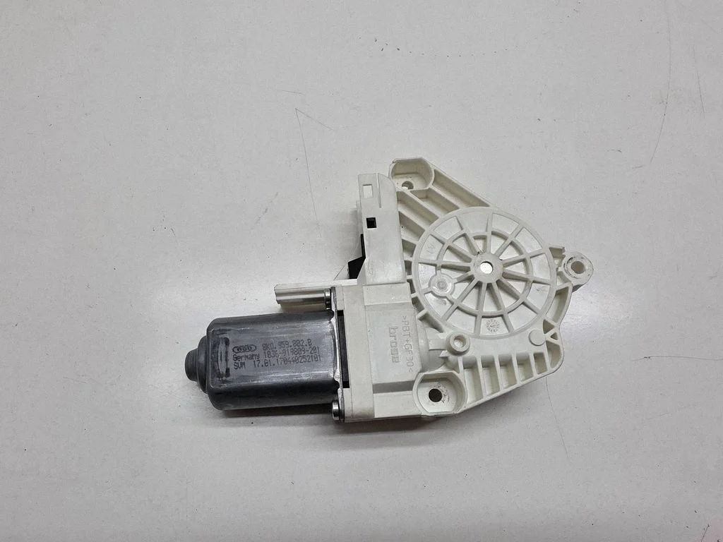 Front door window regulator motor 8K0959802B