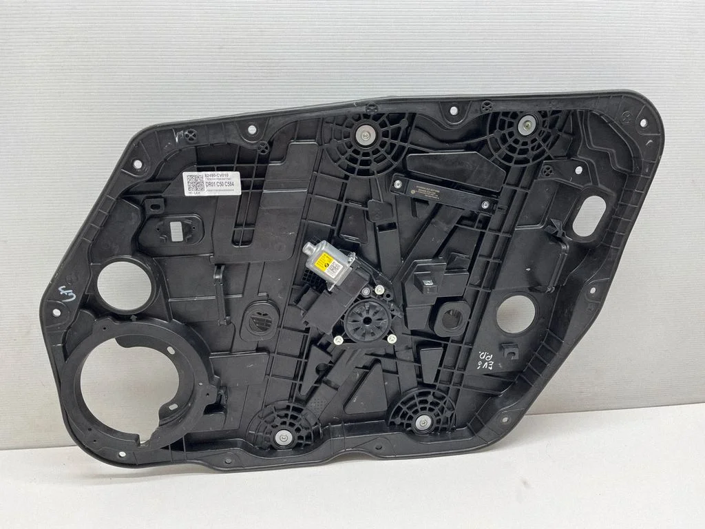 Priekšējā el. loga pacēlāja mehānisma komplekts 82460CV010