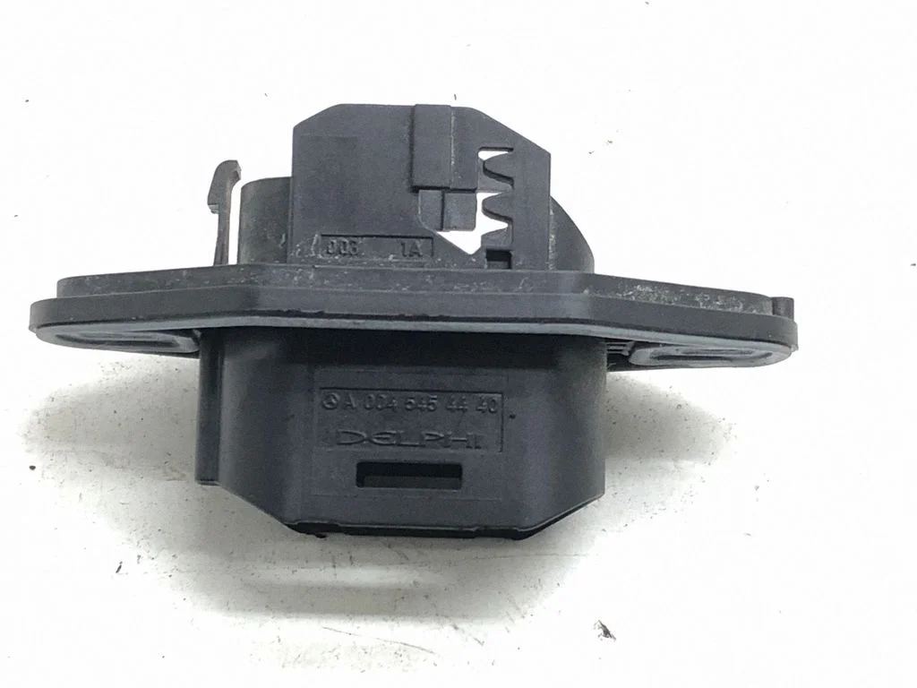 Rear wire harness sleeve – Mercedes-Benz C-Class AMG W204 (2007-2014)