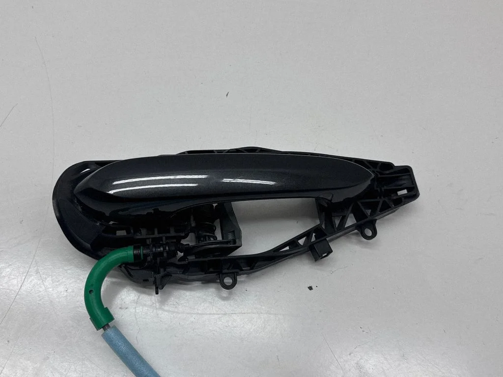Rear door exterior handle 9881774